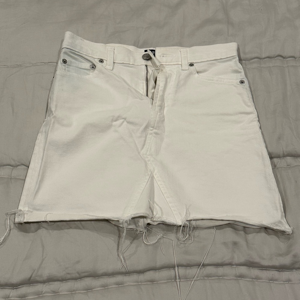 Denim white skirt